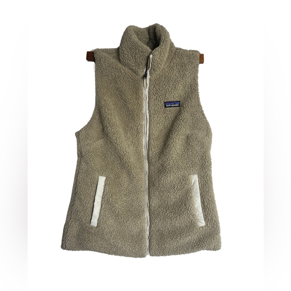 Patagonia Los Gatos Fleece Vest in color cream size M